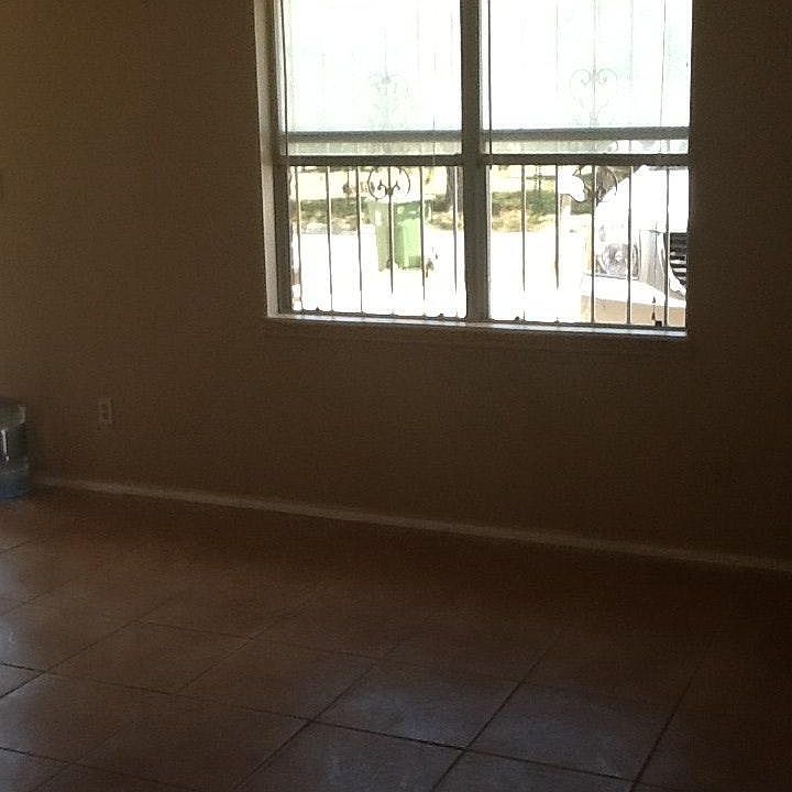 1st image of 511 E Agostadero St