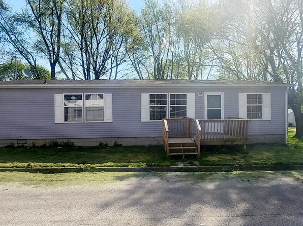 106 S 2nd St, Lewisville, IN 47352