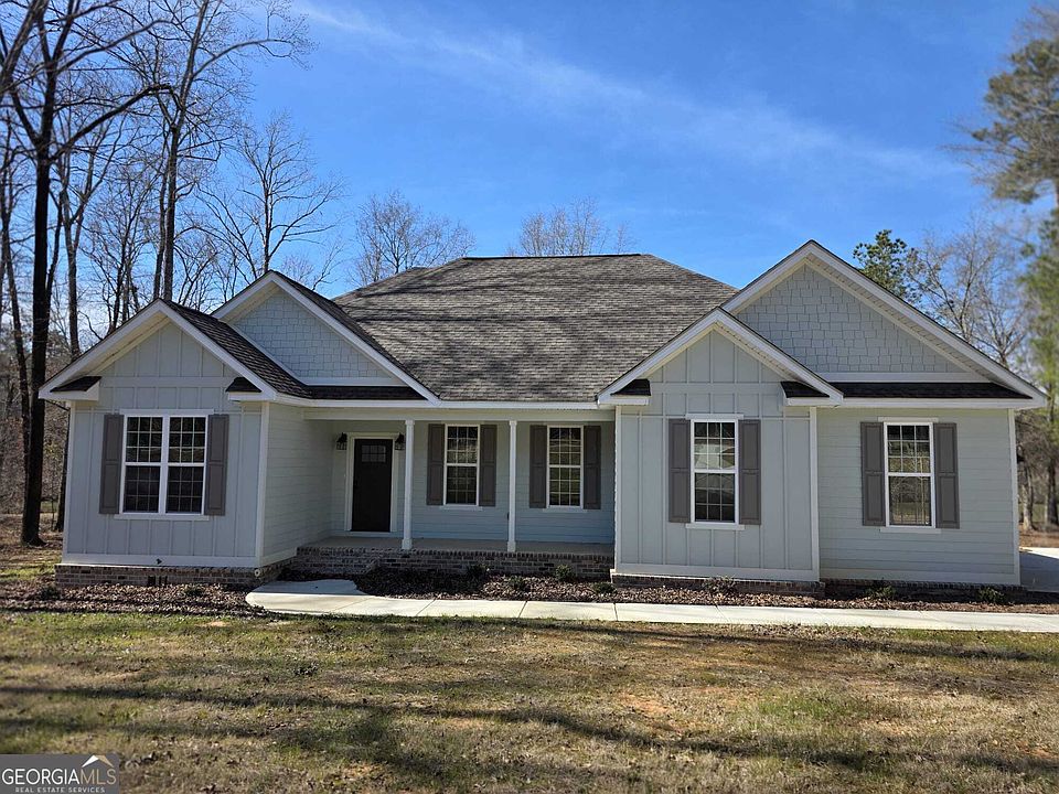 1st image of 150 Crystal Ridge Dr NW