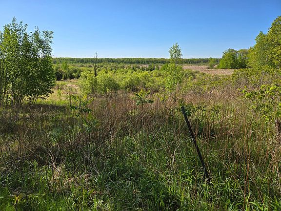 3rd image of 360th St