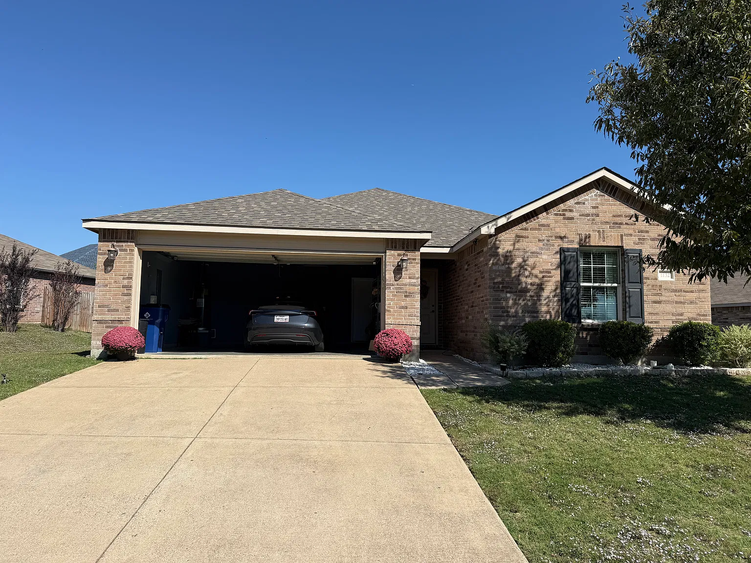 3 bed, 1700 sqft, $3,000 — Photo 3