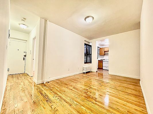 1st image of 299 E 8th St #2R