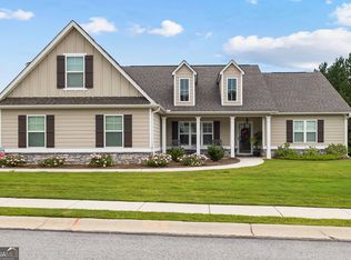 557 Lago Ct, Lagrange, GA 30241