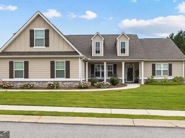 557 Lago Ct, Lagrange, GA 30241