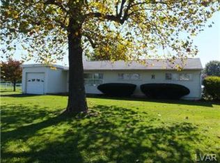 1281 Mickley Rd, Whitehall, PA 18052