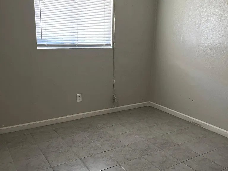 129 C St #C — Photo 6