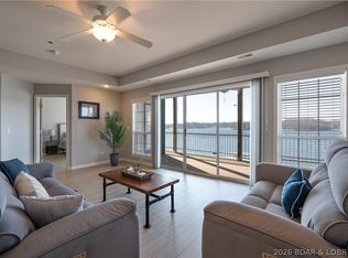 806 E Harbour Towne Dr #806E, Lake Ozark, MO 65049
