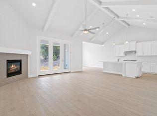 102 Majestic Arroyo Way, Lakeway, TX 78738