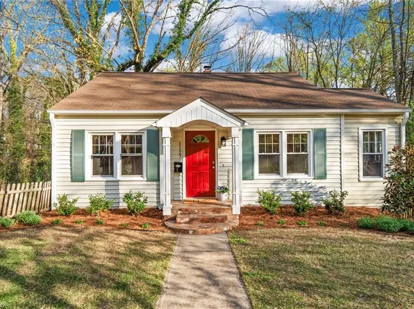 1127 Kenwood St, Winston Salem, NC 27103