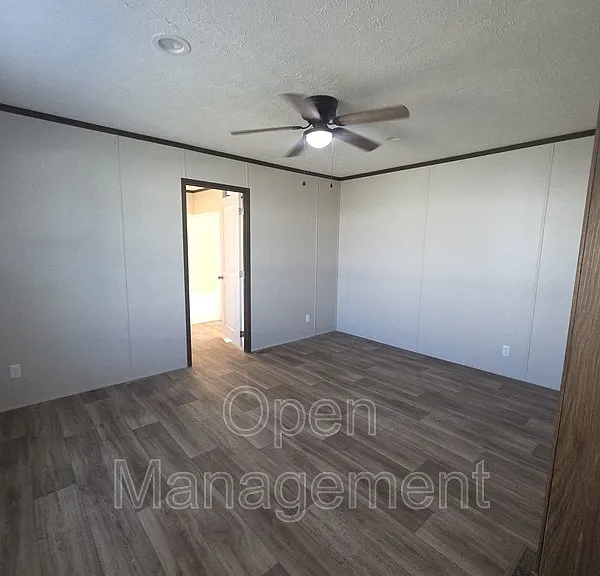 4457 Kalamath Cir #427 — Photo 10