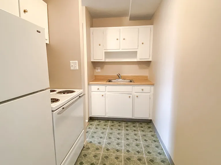 1 Bed Apartment - Kitchen