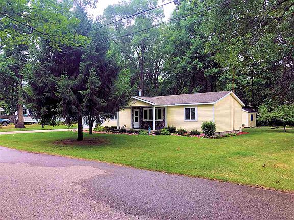 3rd image of 117 Edgewood Dr