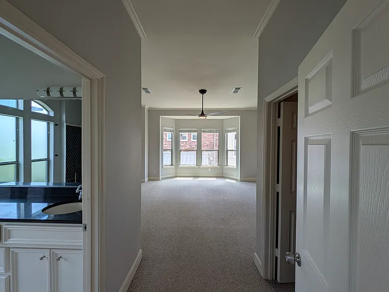 Third floor - bedroom entryway