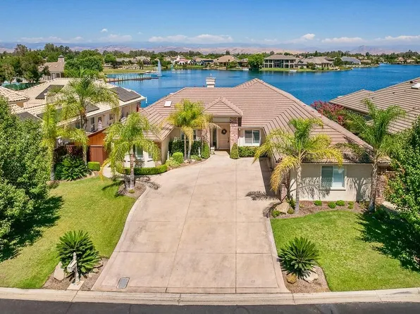 4652 N Quail Lake Dr, Clovis, CA 93619