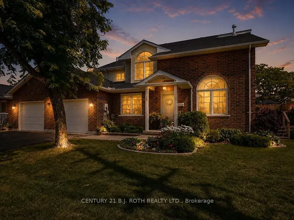 60 Museum Dr #505, Orillia, ON L3V 7T9