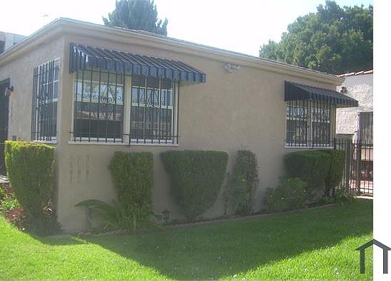 2nd image of 3503 S Bronson Ave
