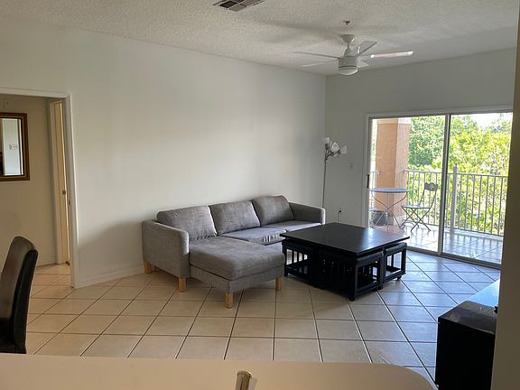 3rd image of 535 Florida Club Blvd APT 303