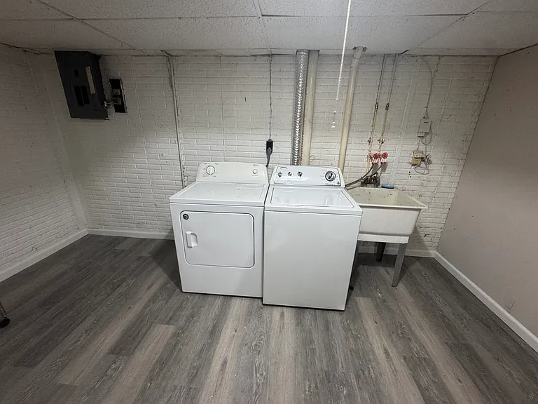 652 Glynlee Ct — Photo 13