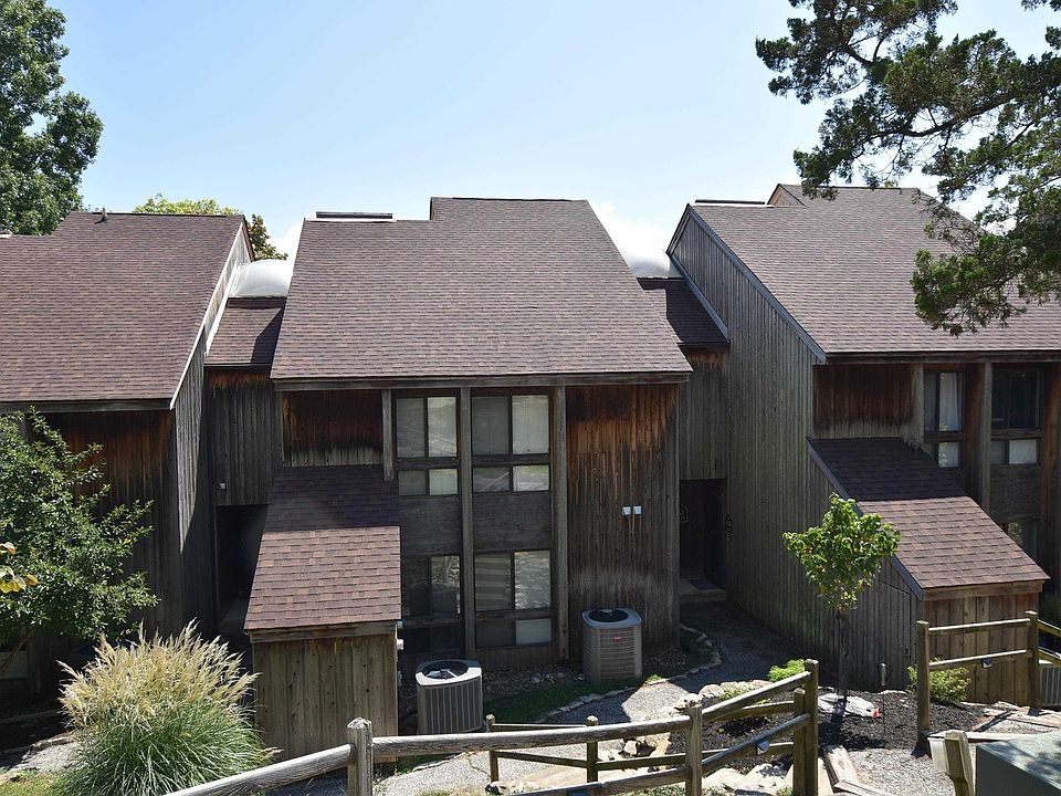 1st image of 9359 S Pointe Lasalles Dr