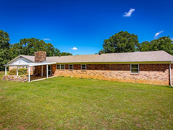 5th image of 479 Foster Chapel Rd