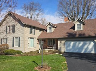 1210 South St, Findlay, OH 45840