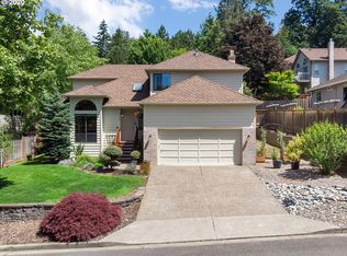 16745 SW Timberland Dr, Beaverton, OR 97007