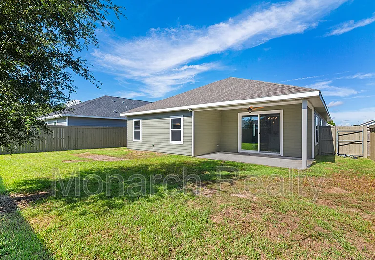 1689 SW 71st Cir — Photo 33