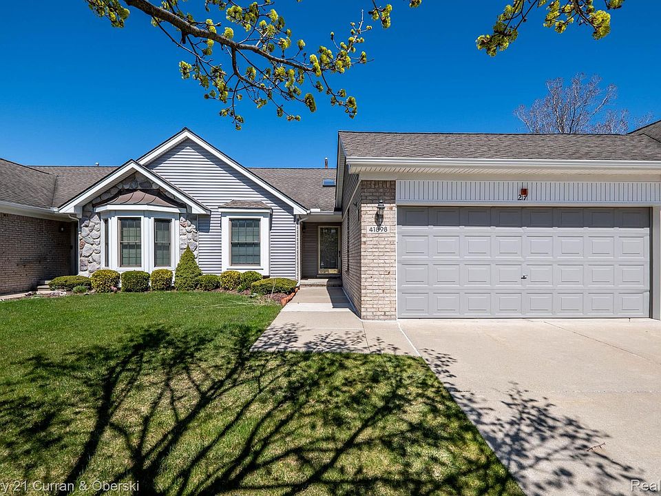 1st image of 41898 Riverwood Ct