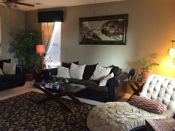 4th image of 10853 Astor Dr