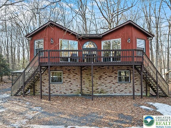 2nd image of 213 Eliot Ln