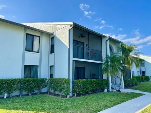 1006 Green Pine Blvd APT G2, West Palm Beach, FL 33409