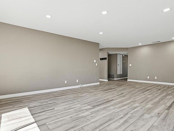4th image of 1461 Ronda Pl