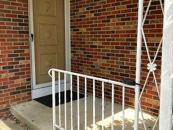 2nd image of 5315 Lemonwood St