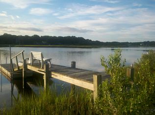 735 Waterview Dr, Southold, NY 11971