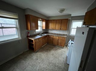 895 E 237th St #2, Euclid, OH 44123