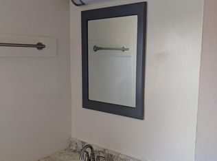 6825 Rhode Island Ave APT 5, Hammond, IN 46323