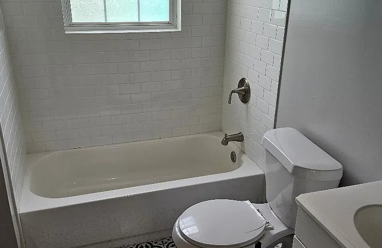 932 Walling St — Photo 14