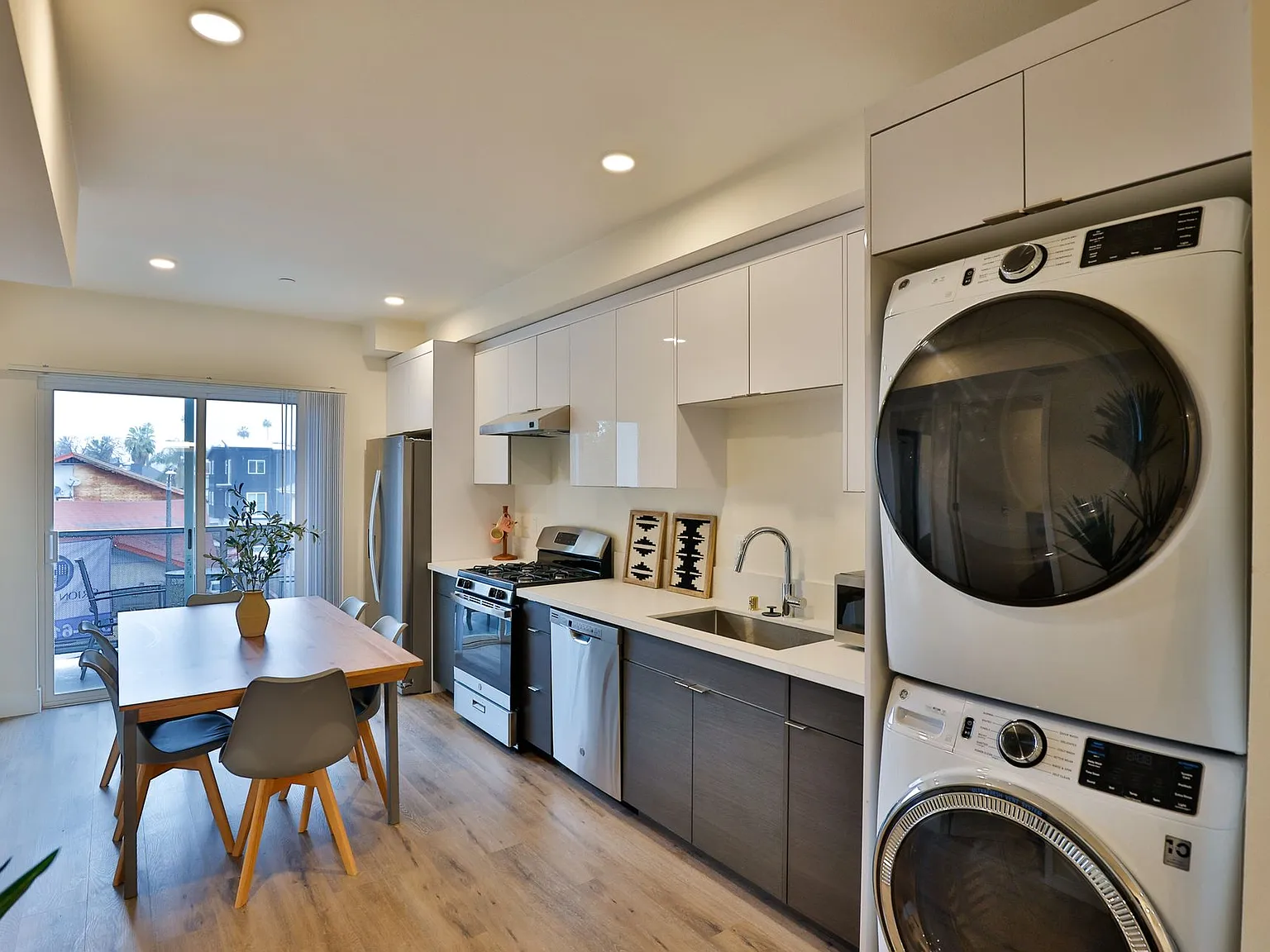 Premium Leo Apartments — Photo 4