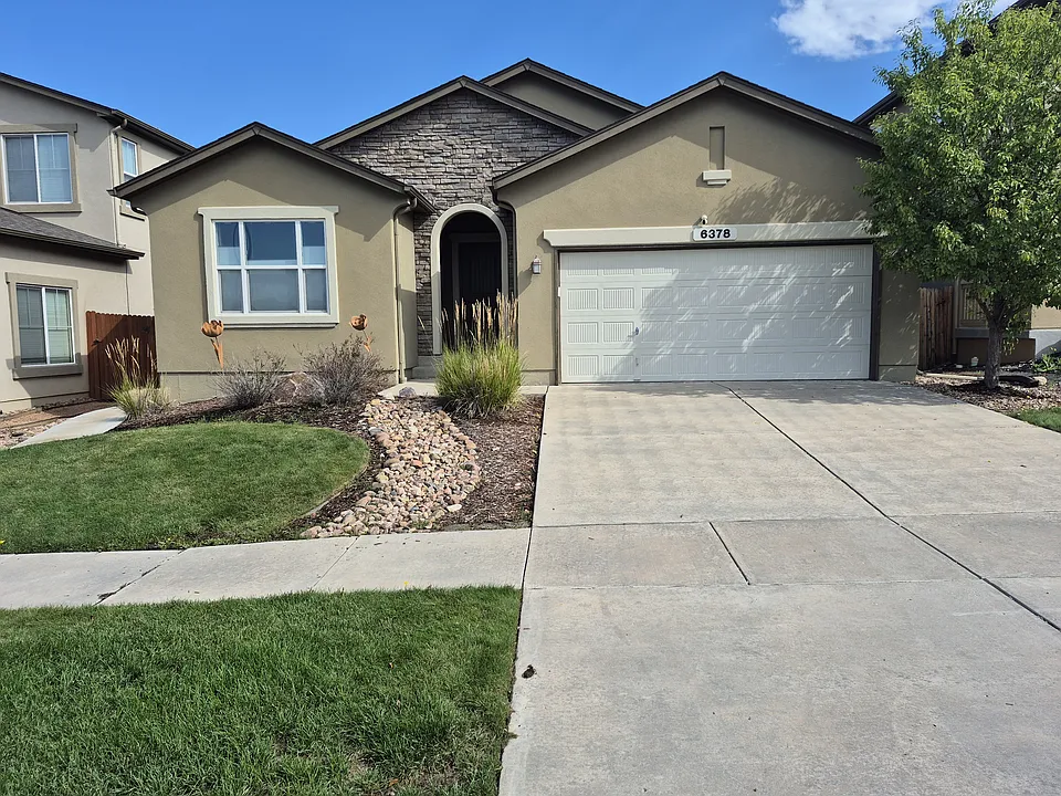6378 Cumbre Vista Way