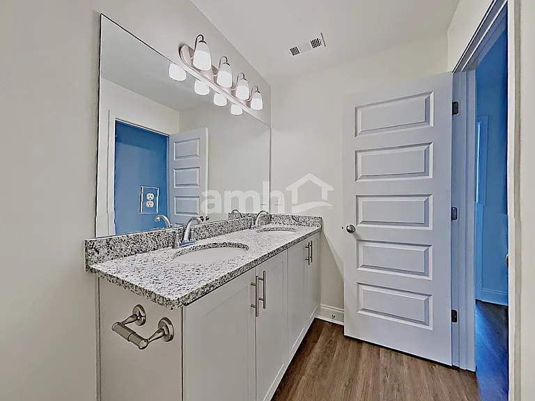 5335 Tupelo St — Photo 17