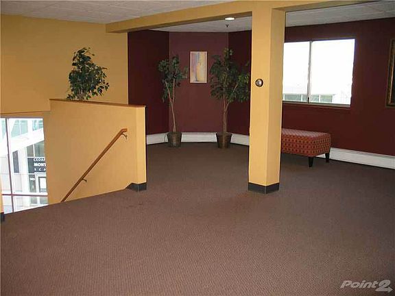 Lobby_Reception-Main Lobby Area