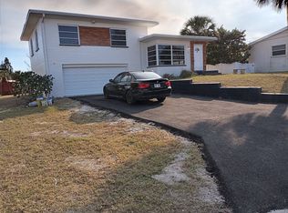 114 Richards Ln, Daytona Beach, FL 32118