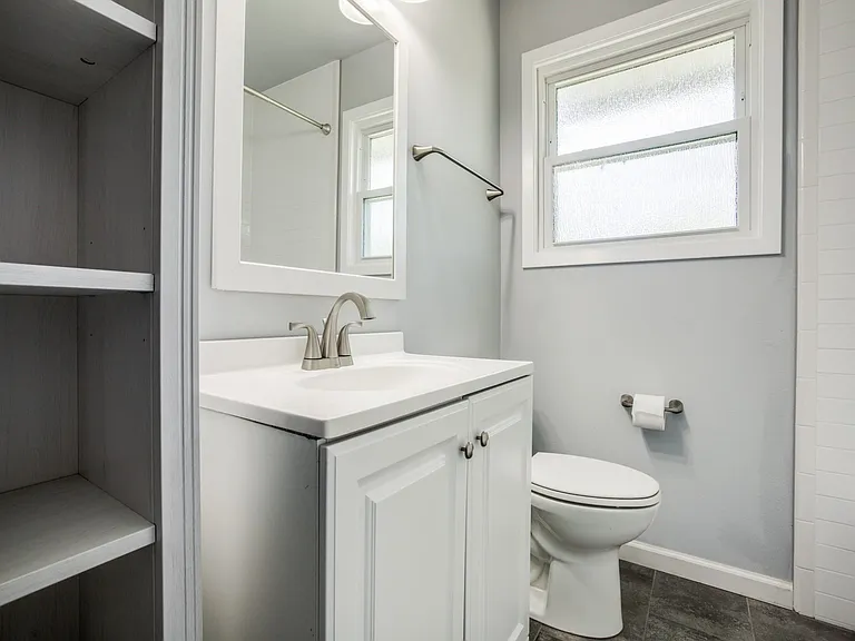 10562 Andover Dr — Photo 10