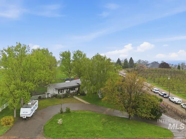 5625 Sunset Rd, Fruitland, ID 83619
