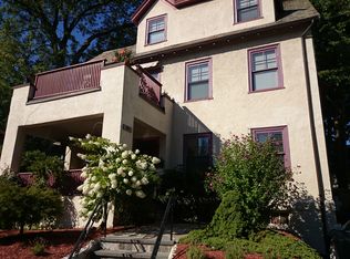 101-103 Abbottsford Rd UNIT 1, Brookline, MA 02446