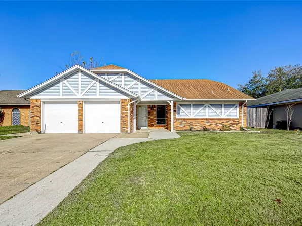 1701 N Park Way Dr, Deer Park, TX 77536