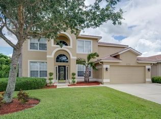 9500 Blue Stone Cir, Fort Myers, FL 33913