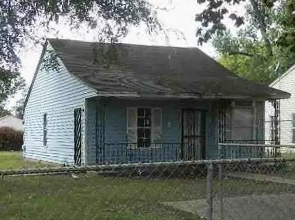 127 S 20th St, West Memphis, AR 72301