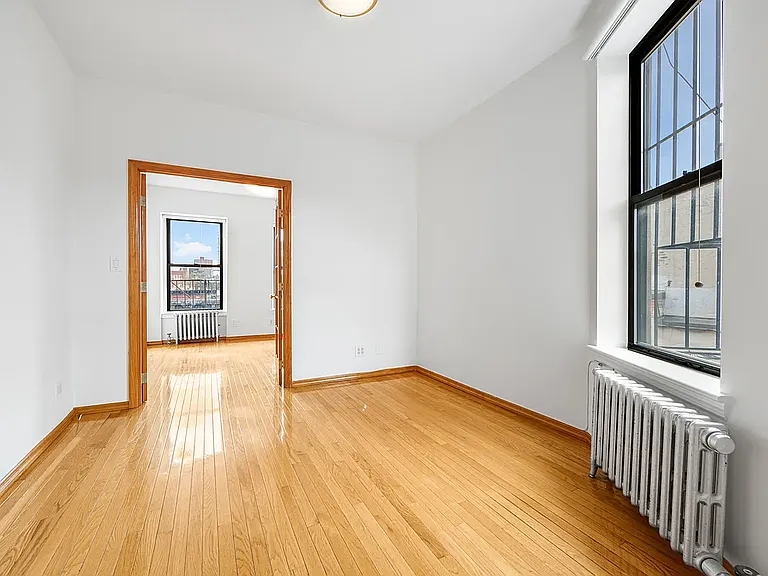 63 E 7th St #14 — Photo 2