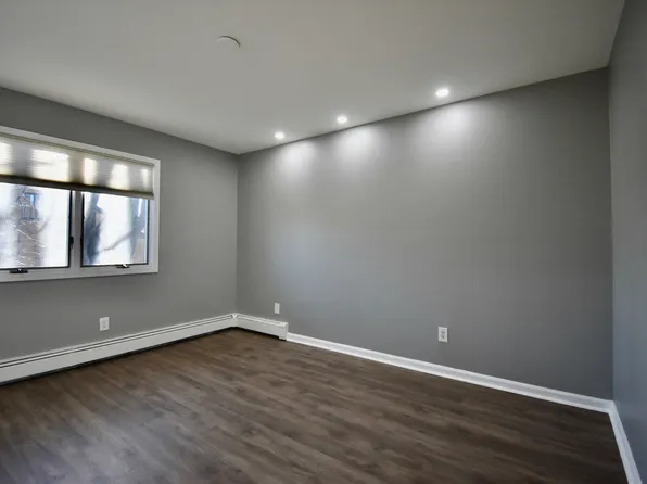 2482 5th Street image 14 of 19